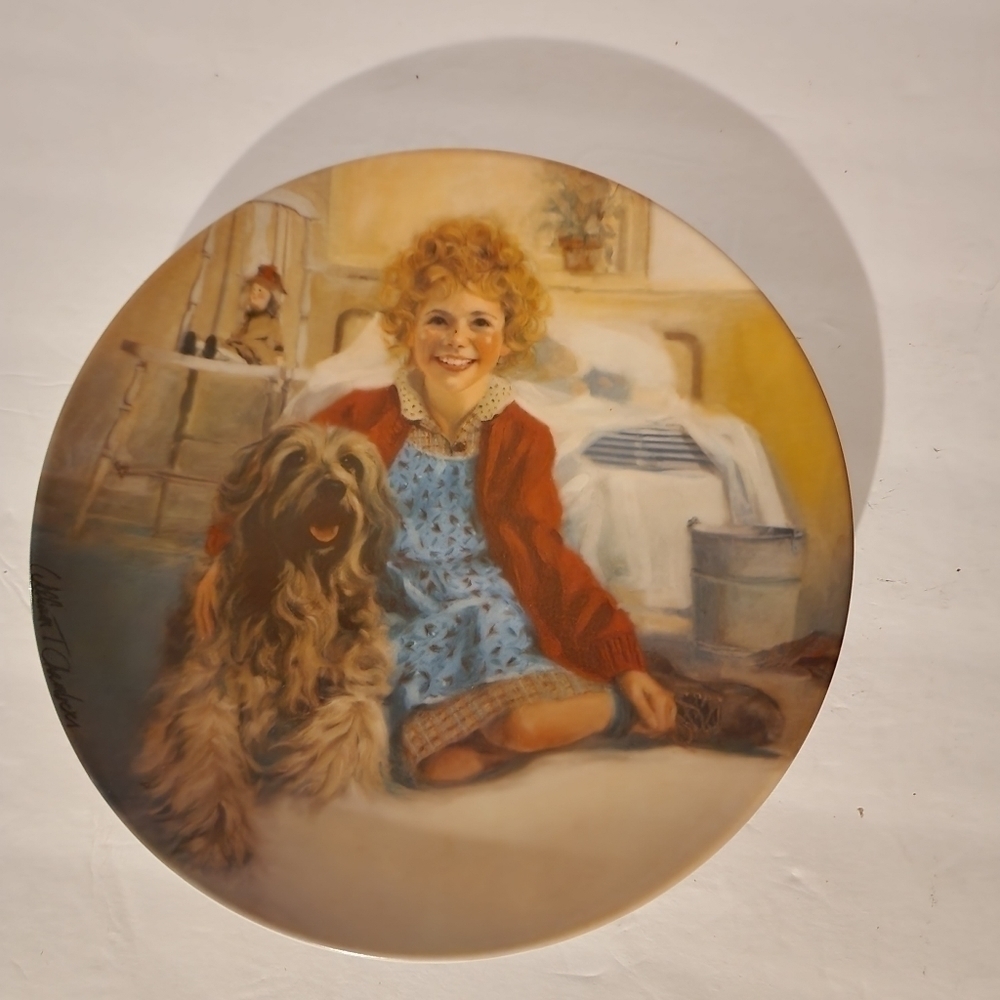 1982 Vintage Edwin Knowles 1st Issue Annie and Sandy Collector's Plate